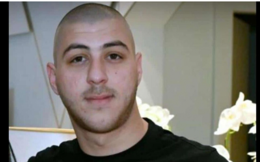 مقتل الشاب محمود دقة من يافا متأثرًا بجراحه اثر تعرضه لاطلاق نار في يافا قبل ايام.